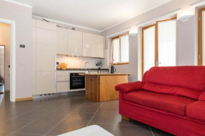 ALTIDO Apt for 4 with Terrace in a Quiet Residential Area